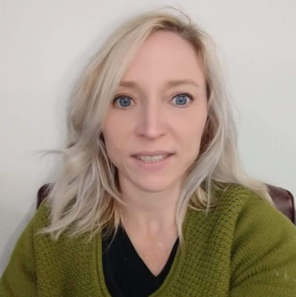Meet your Posher, Cara